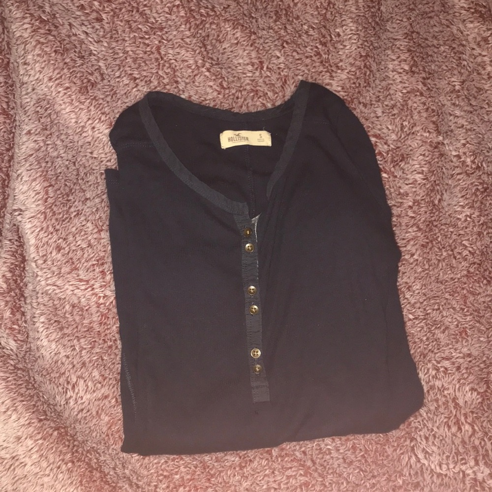 hollister long sleeve